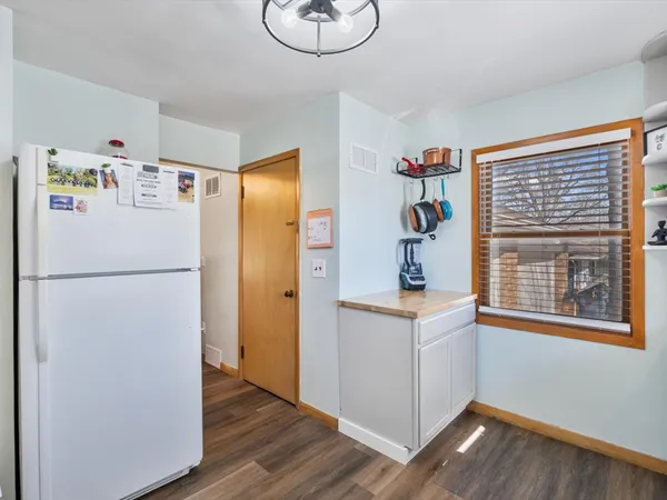 $215,000 | 709 Main Street, Reynolds, IL 61279