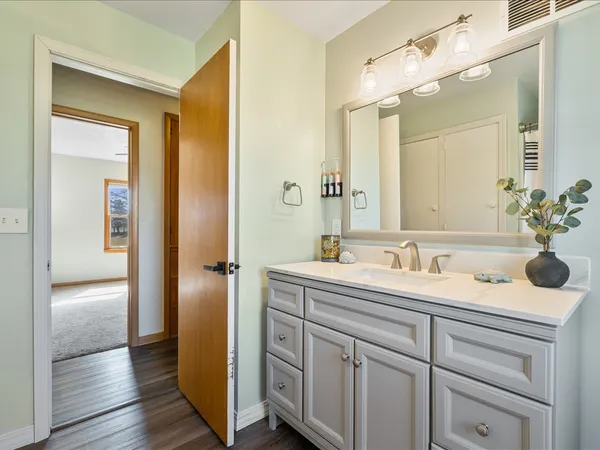 $215,000 | 709 Main Street, Reynolds, IL 61279