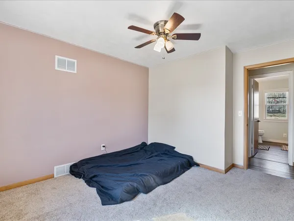 $215,000 | 709 Main Street, Reynolds, IL 61279