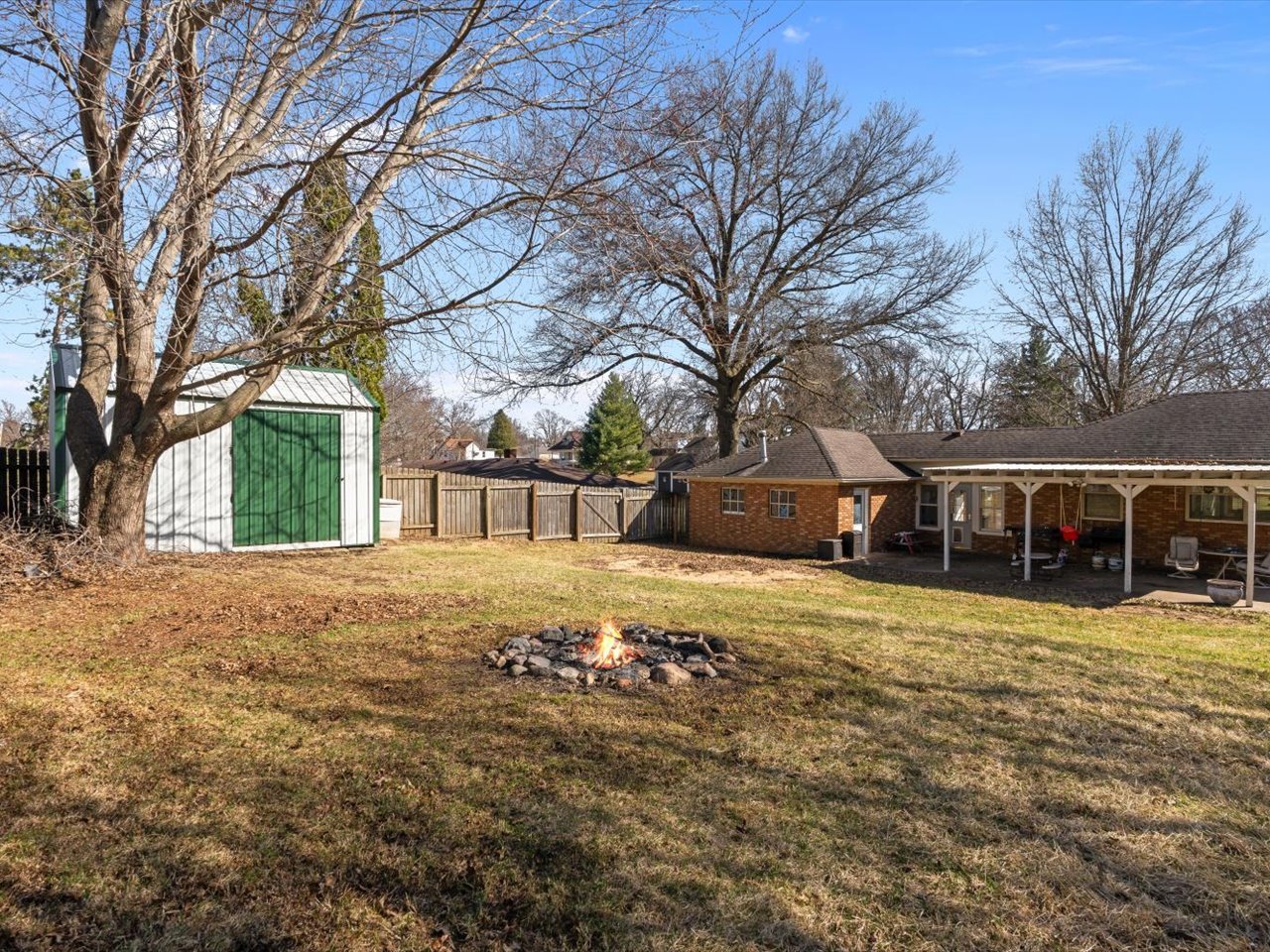 709 Main Street Reynolds, IL 61279 - Photo 28 of 40