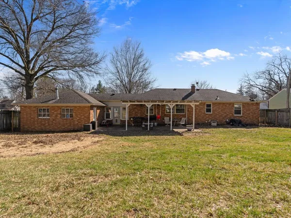 $215,000 | 709 Main Street, Reynolds, IL 61279