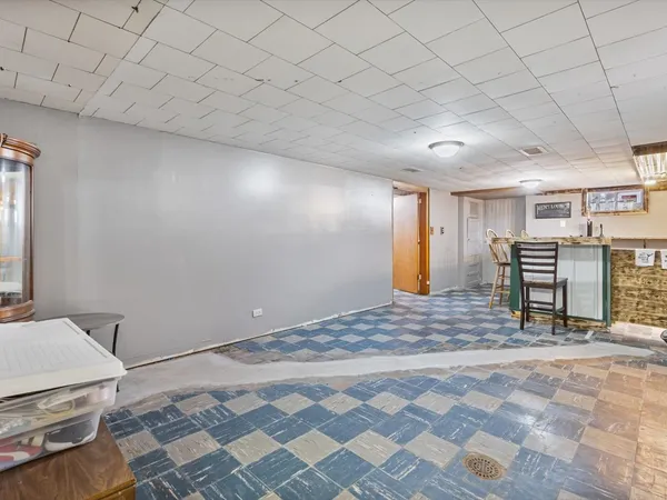 $215,000 | 709 Main Street, Reynolds, IL 61279