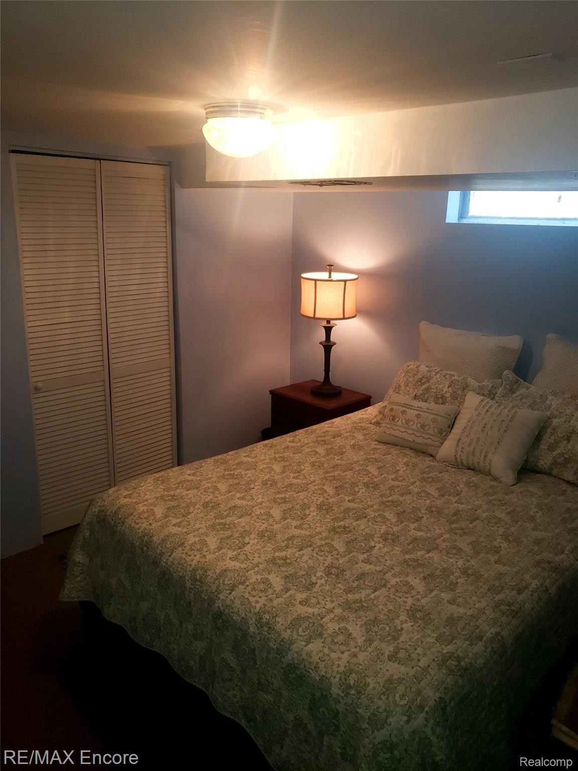 219 West Rutgers Avenue Pontiac, MI 48340 - Photo 26 of 28 254.jpg