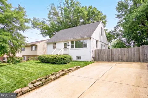 $375,000 | 614 Larchmont Avenue, Capitol Heights, MD 20743