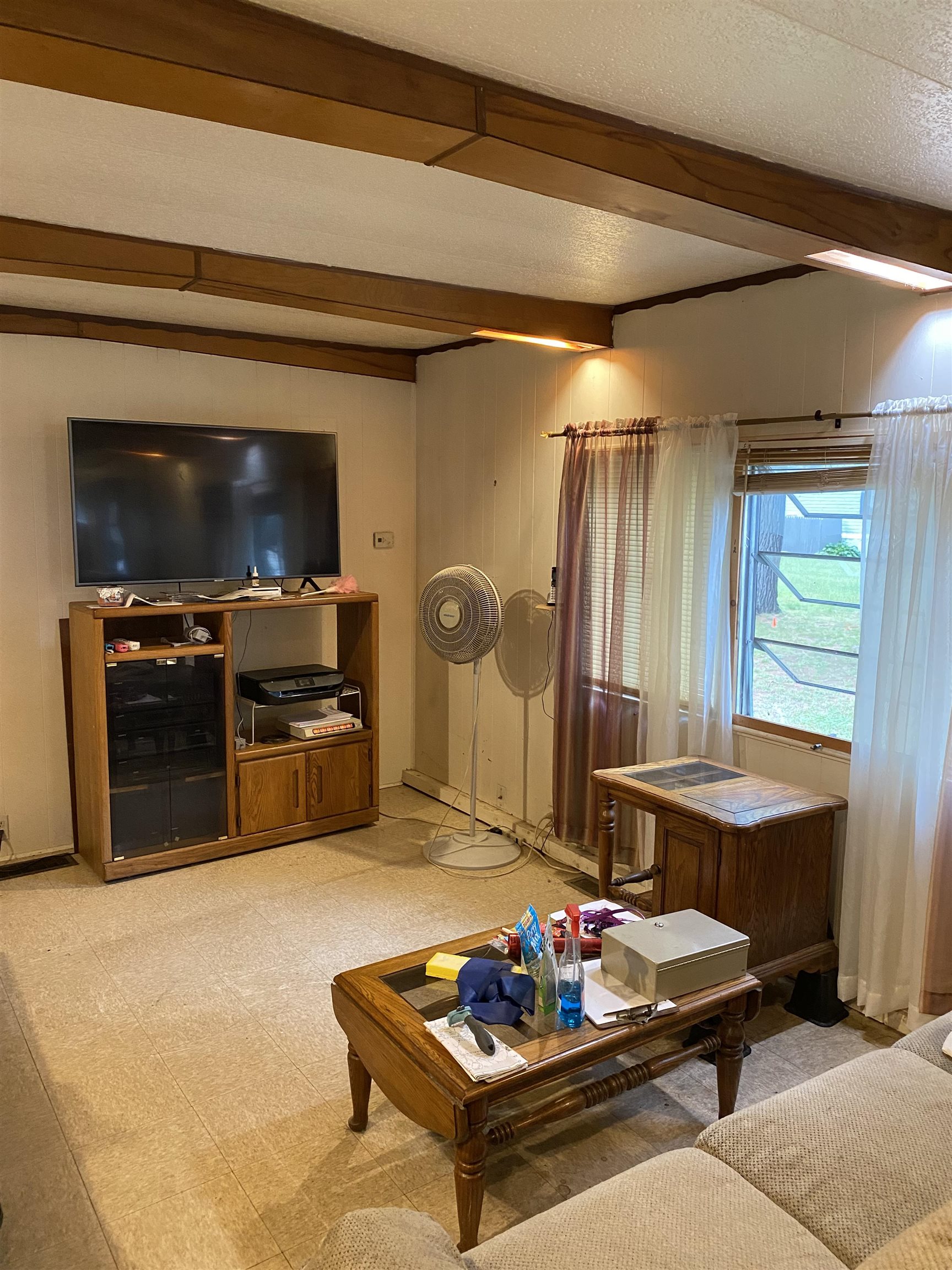 48 Robbins Street Hinsdale, NH 03451 - Photo 3 of 8