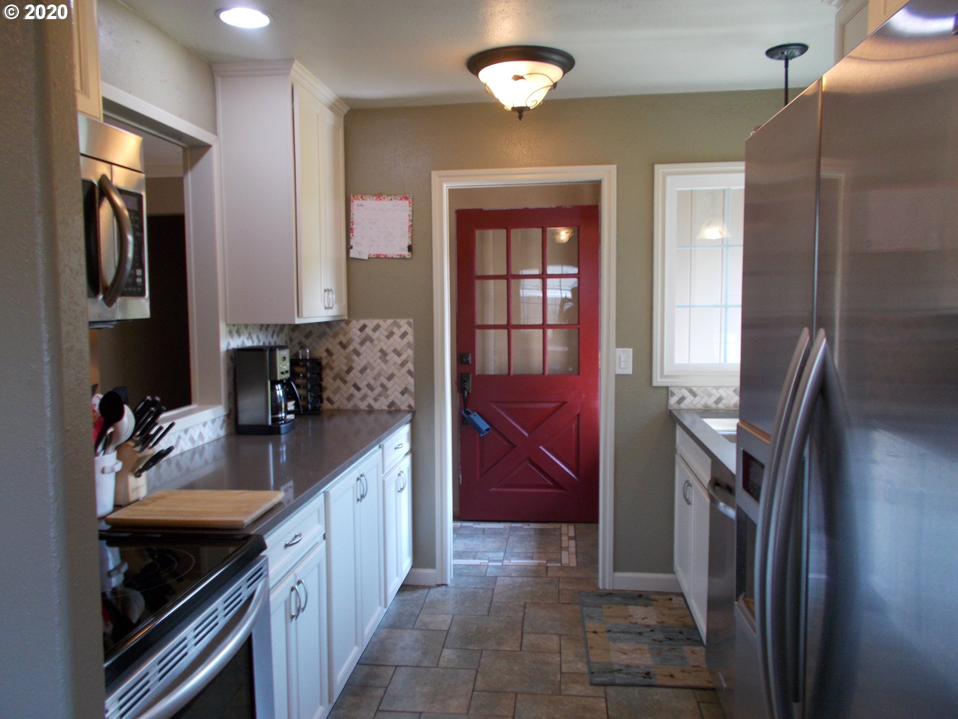 3131 Southwest Isaac Avenue Pendleton, OR 97801 - Photo 5 of 18