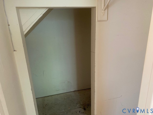 747 Ridge Circle Chesapeake, VA 23320 - Photo 12 of 38