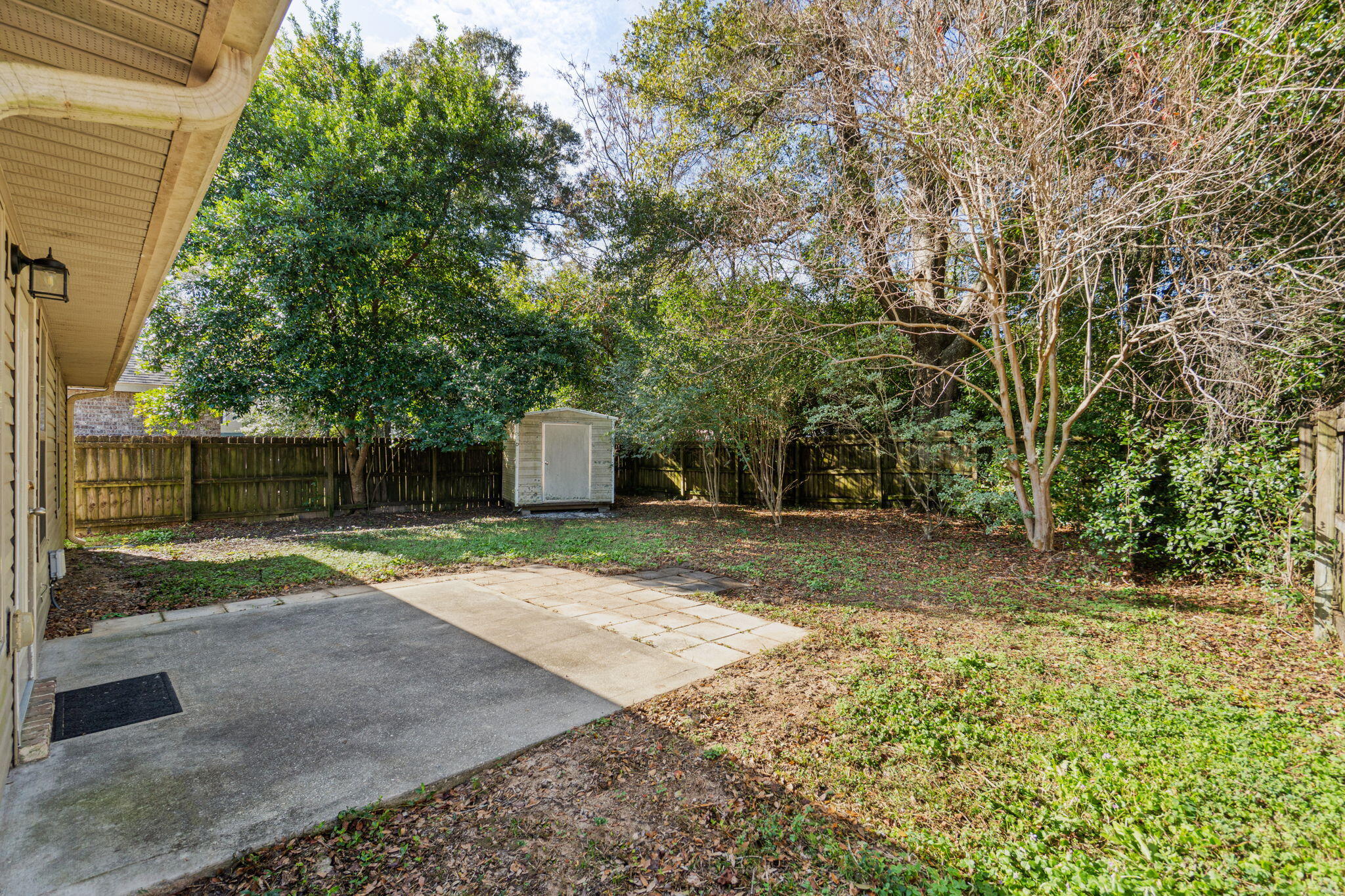 227 January Court Crestview, FL 32539 - Photo 24 of 25 front view of a house with a yard