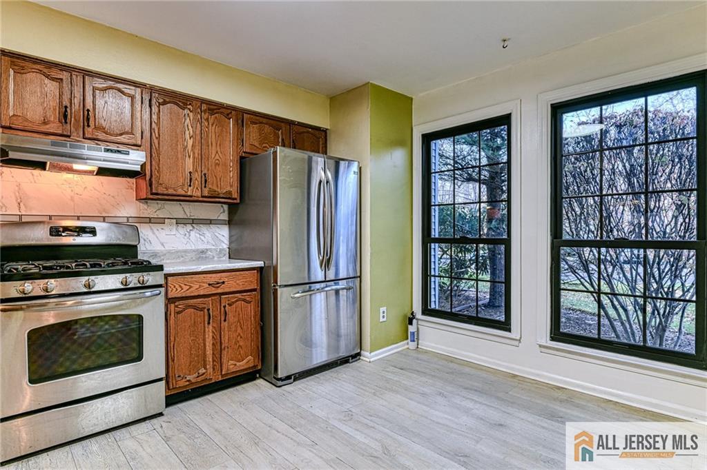 2806 Cricket Circle, Unit 2806 Edison, NJ 08820 - Photo 14 of 41 Gallery Image 14