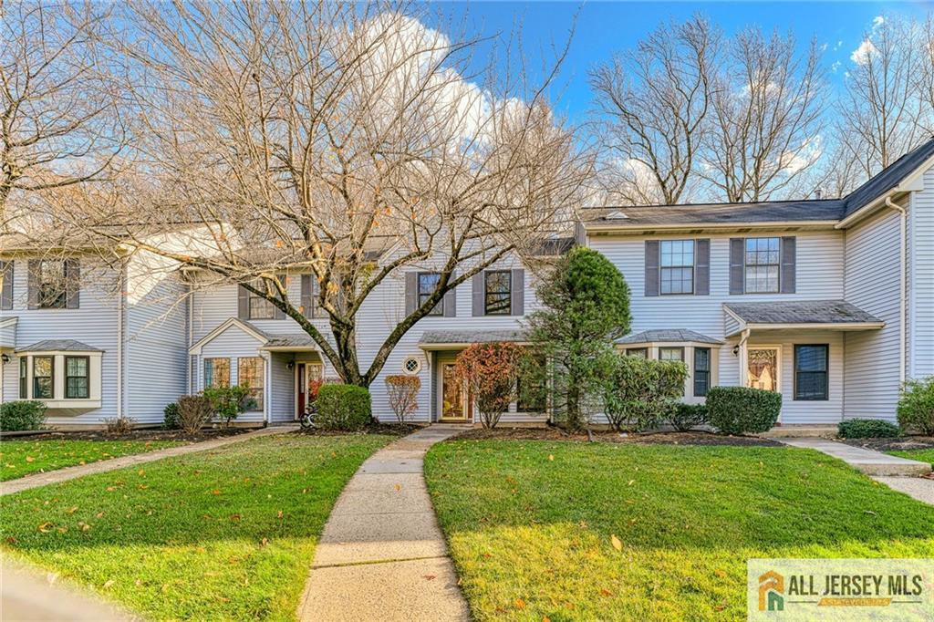 2806 Cricket Circle, Unit 2806 Edison, NJ 08820 - Photo 37 of 41 Gallery Image 37