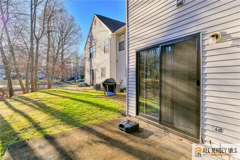 2806 Cricket Circle, Unit 2806 Edison, NJ 08820 - Photo 8 of 41 Gallery Image 8