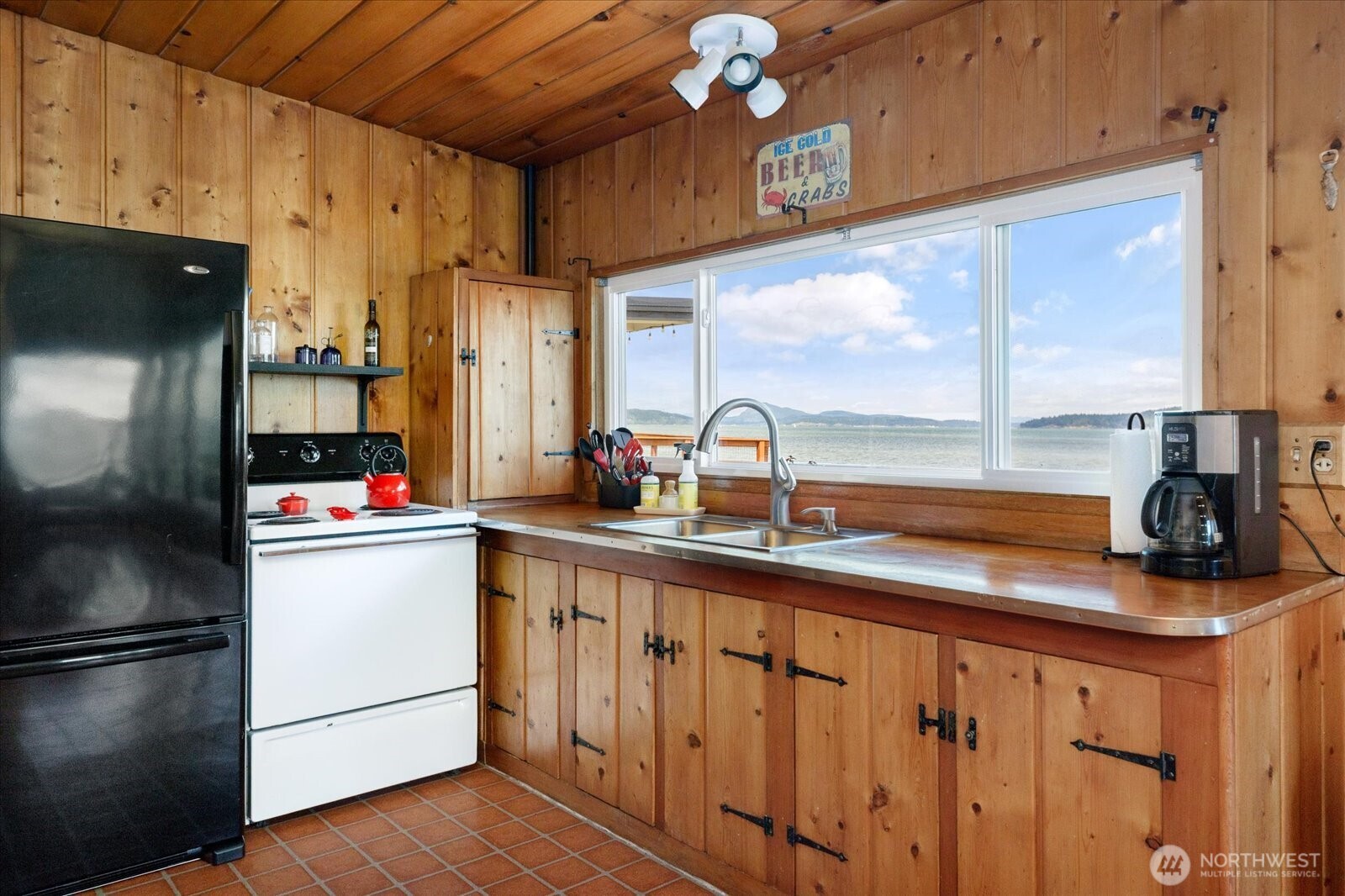 3130 Green Road Oak Harbor, WA 98277 - Photo 19 of 38