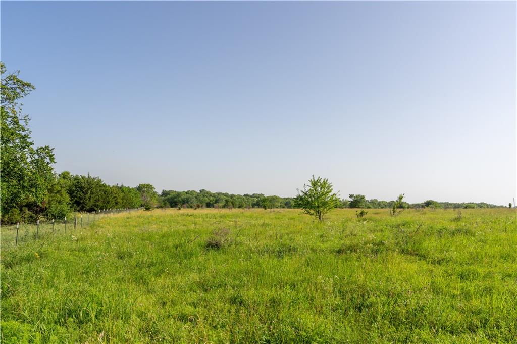 134 Haskell Road Pomona, KS 66076 - Photo 6 of 38