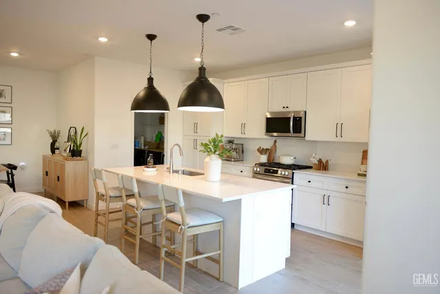 $419,000 | Undisclosed Address, Shafter, CA 93263