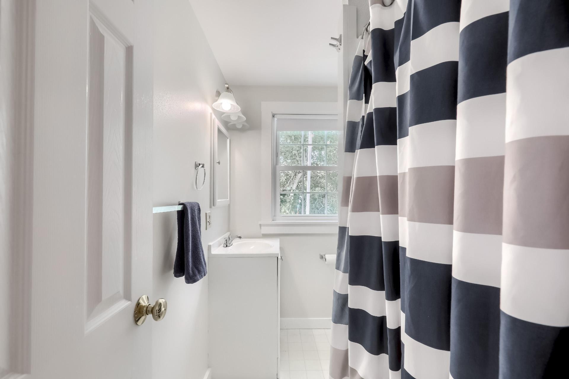 1 Richmond Road Pocasset, MA 02559 - Photo 18 of 28 Bathroom