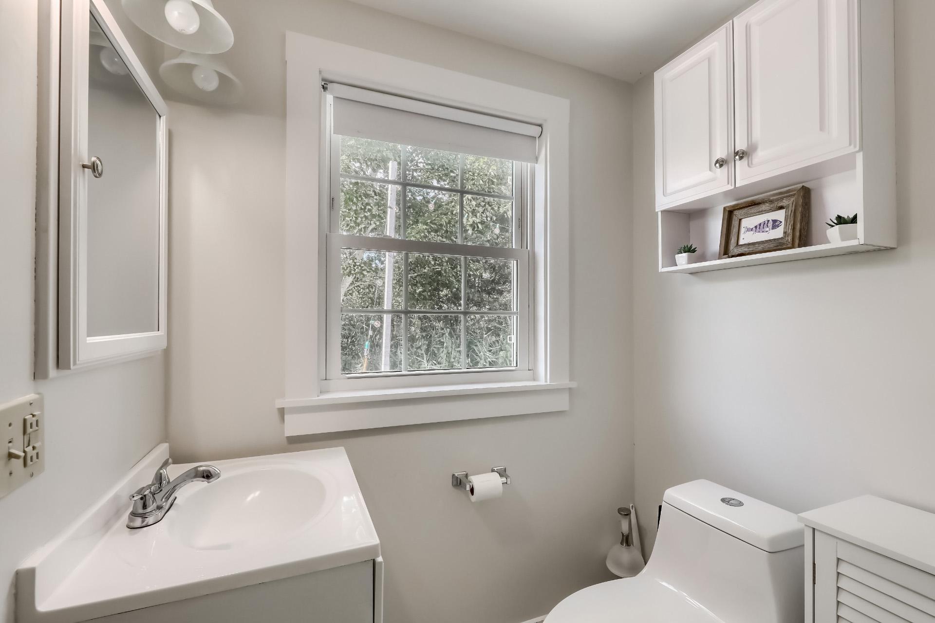 1 Richmond Road Pocasset, MA 02559 - Photo 19 of 28 Bathroom
