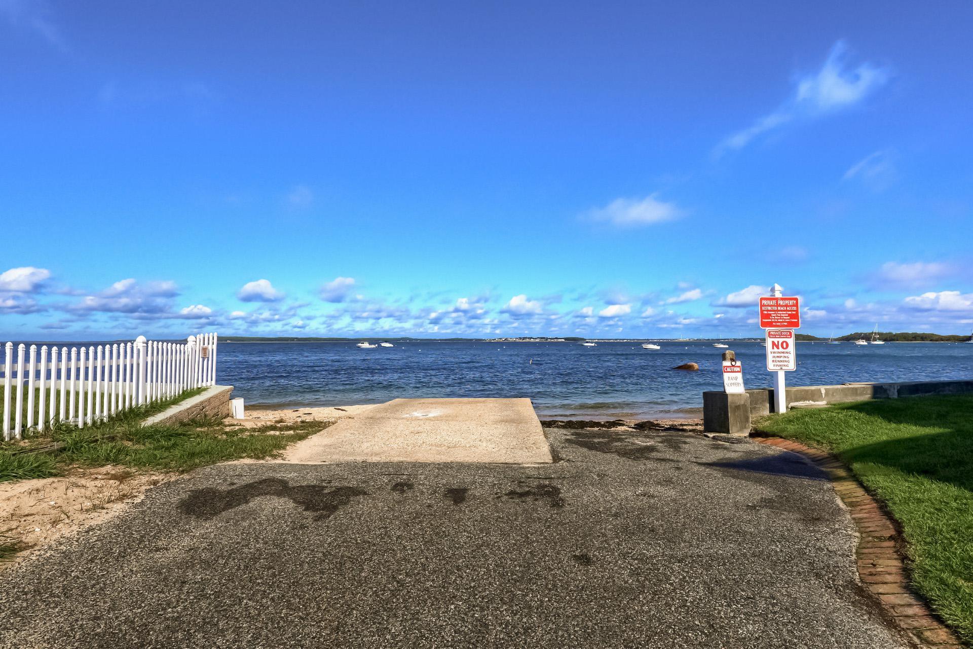 1 Richmond Road Pocasset, MA 02559 - Photo 5 of 28 Association beach