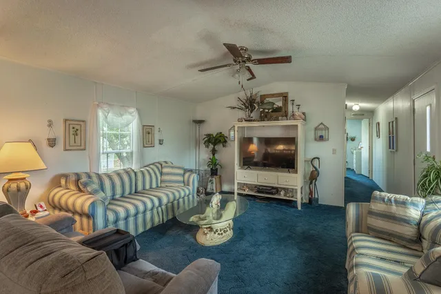 $185,000 | 2183 Oak Street, Carrabelle, FL 32322