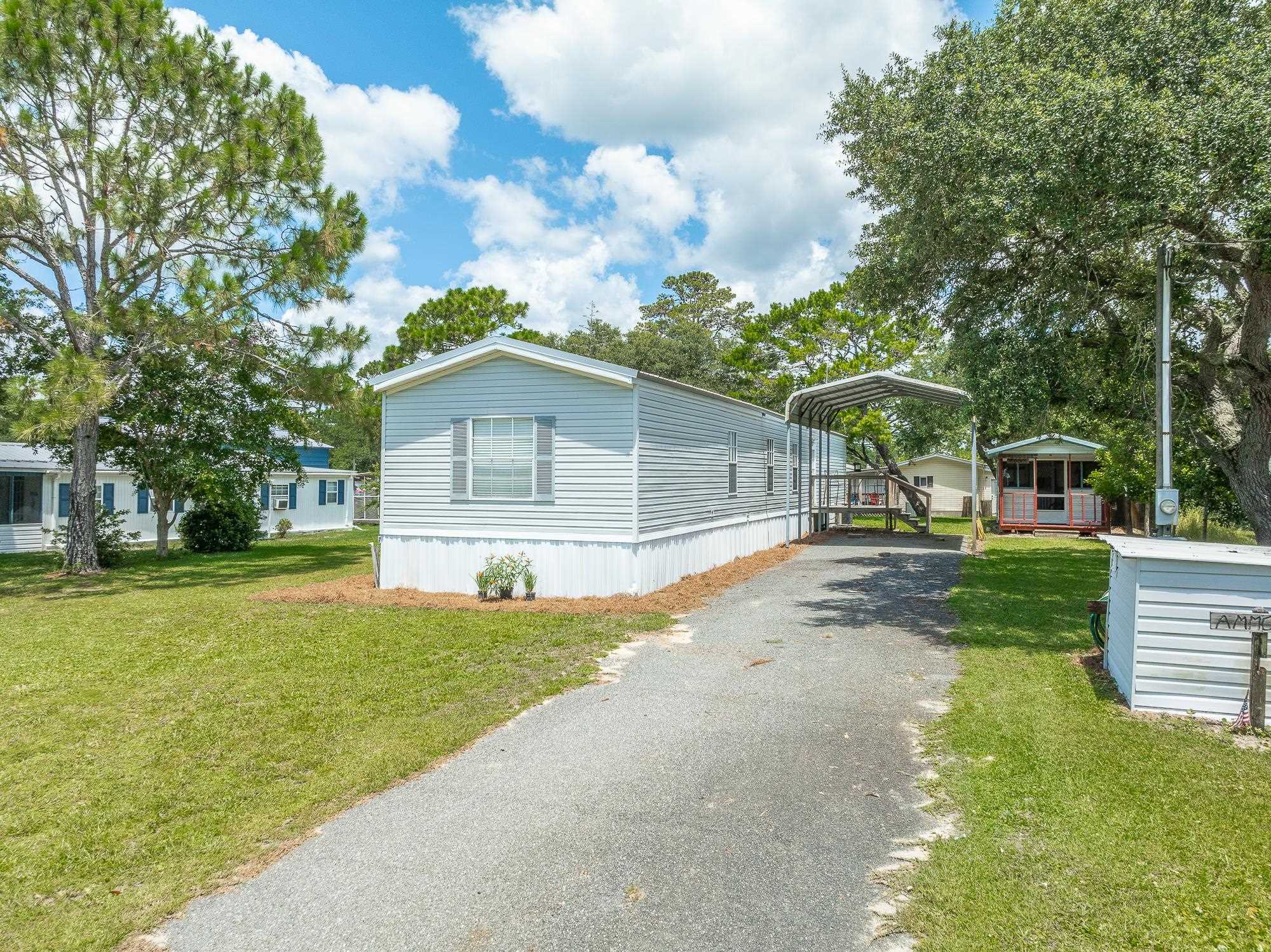 2183 Oak Street Carrabelle, FL 32322 - Photo 24 of 32