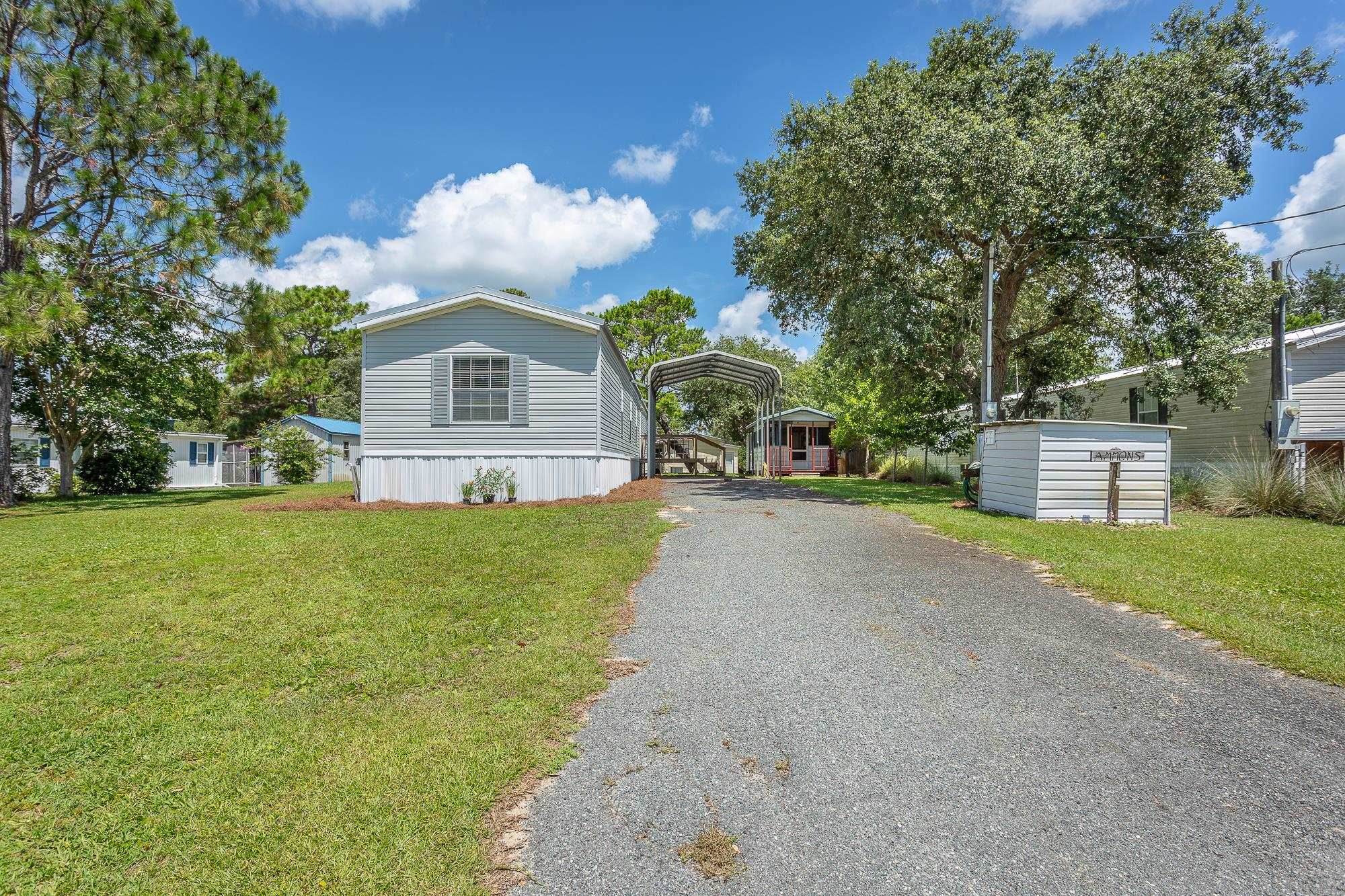 2183 Oak Street Carrabelle, FL 32322 - Photo 26 of 32