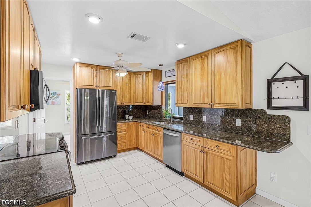 15474 Pembrooke Road Bokeelia, FL 33922 - Photo 14 of 33 Gallery Image 14