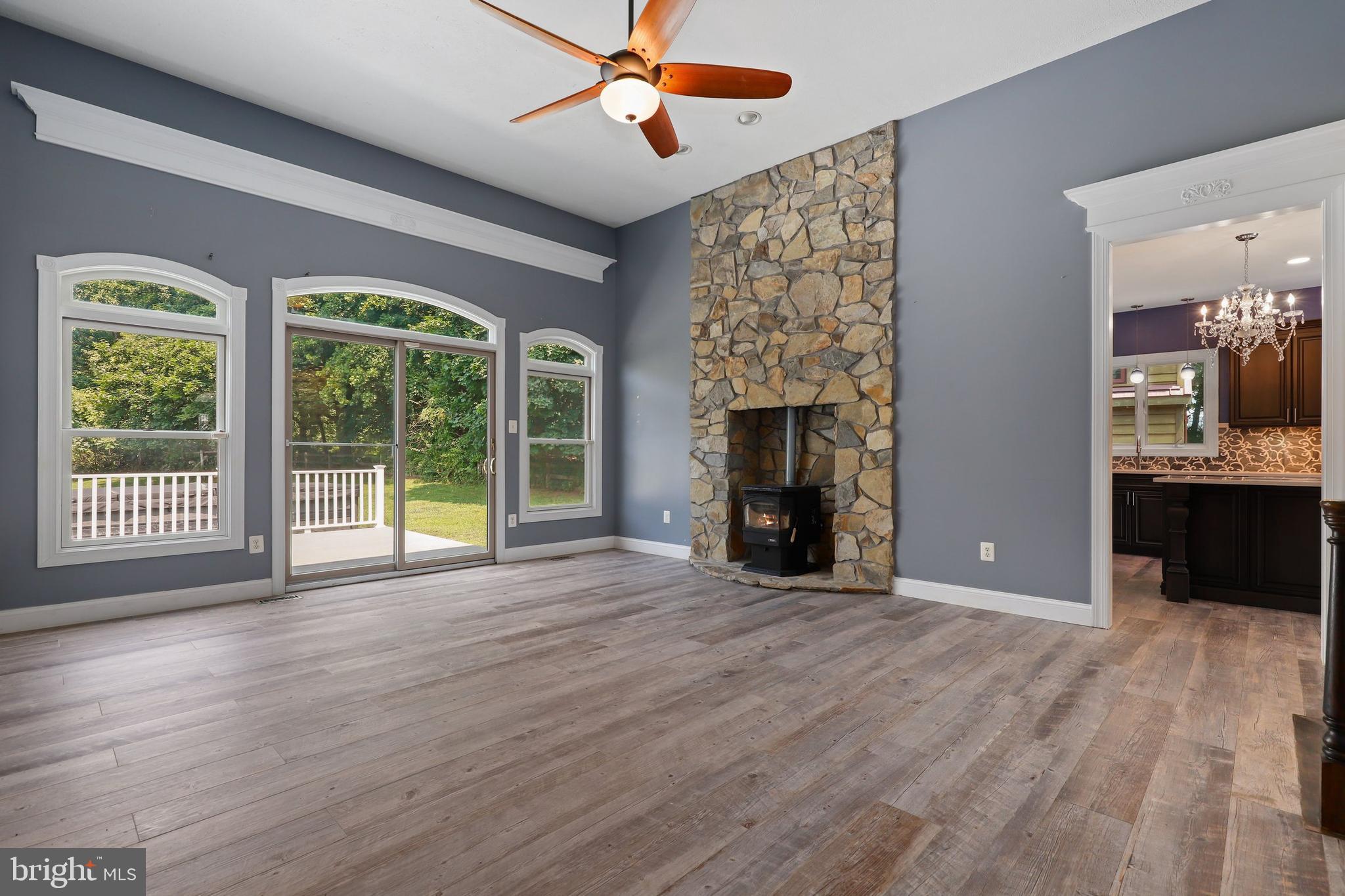 1930 Long Corner Road Mount Airy, MD 21771 - Photo 6 of 47