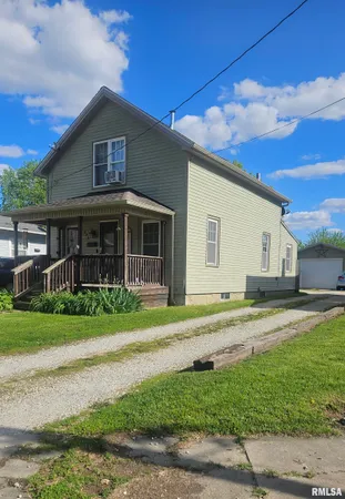 $125,000 | 394 West Maple Street, Canton, IL 61520