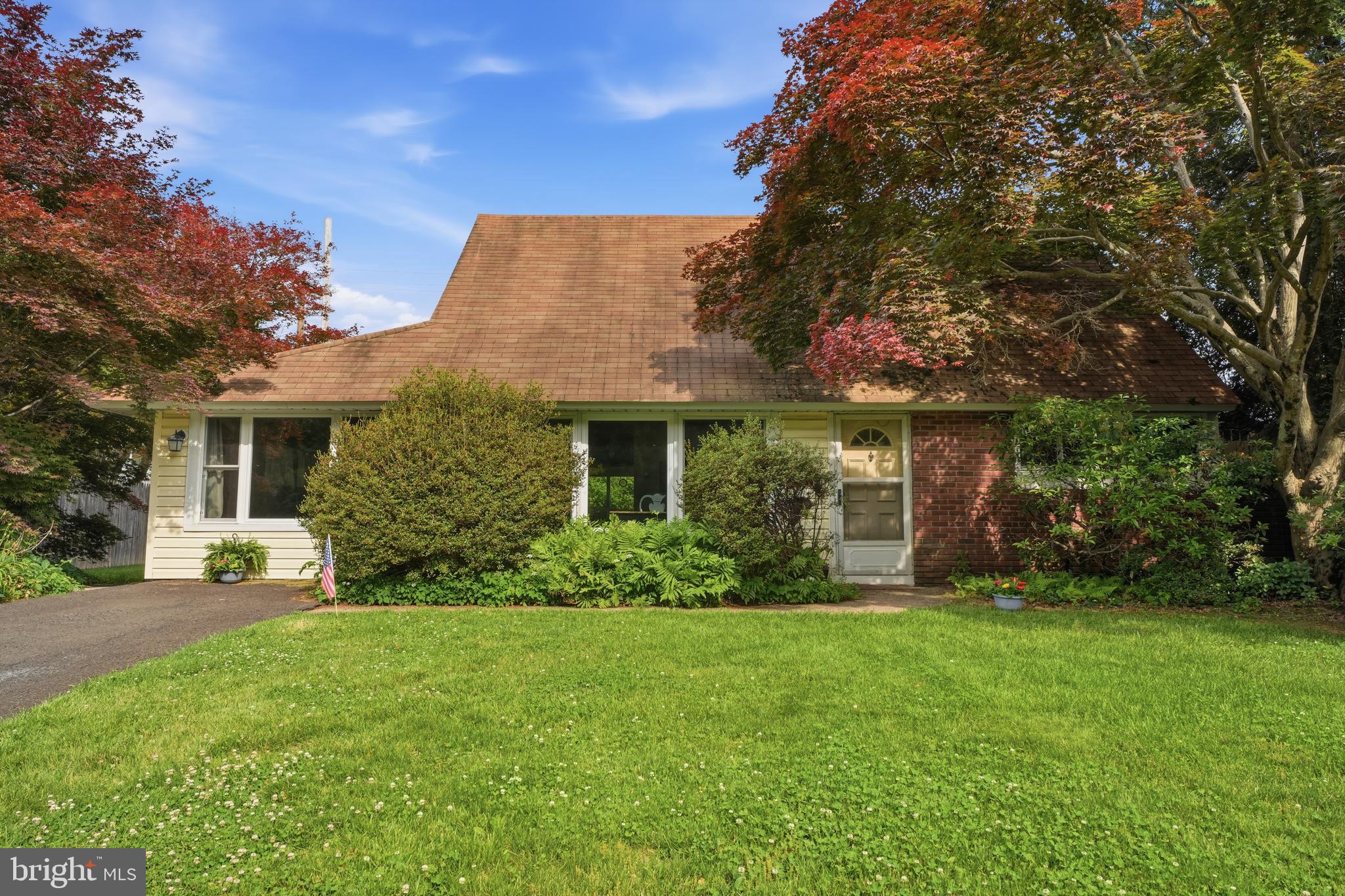 58 Trail Road Levittown, PA 19056 - Photo 1 of 32