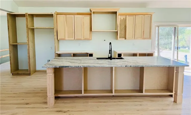 $640,000 | 800 Cedrus Lane, Blue Springs, MO 64014