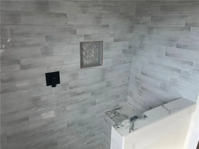 $640,000 | 800 Cedrus Lane, Blue Springs, MO 64014