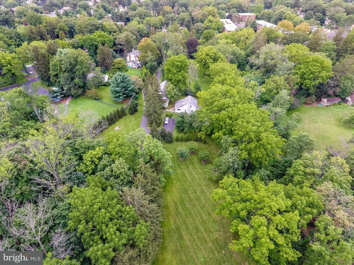 1105-01 Hagues Mill Road Ambler, PA 19002 - Photo 14 of 20 Front Yard