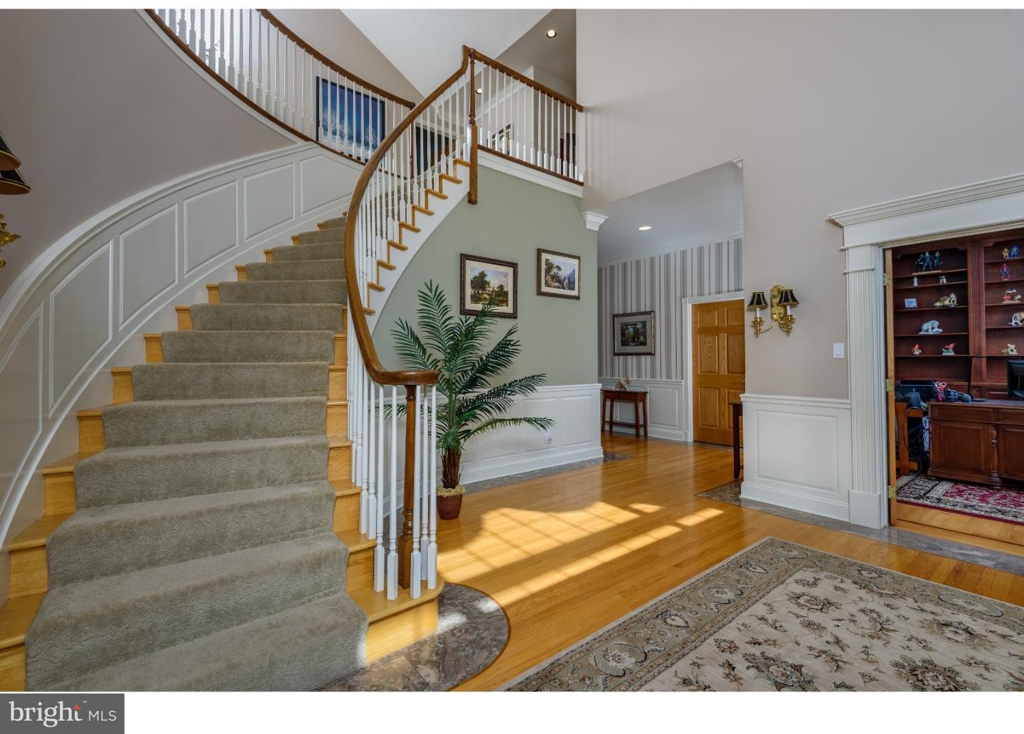 1105-01 Hagues Mill Road Ambler, PA 19002 - Photo 3 of 20 Foyer