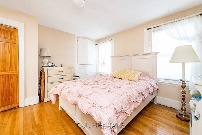 101 Myrtle Street, Unit 4 Boston, MA 02114 - Photo 2 of 10