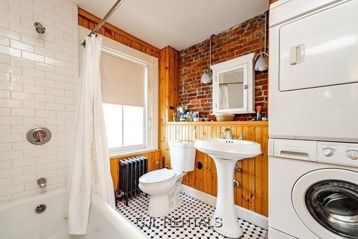 101 Myrtle Street, Unit 4 Boston, MA 02114 - Photo 5 of 10