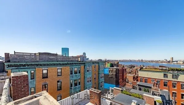 $3,600 | 101 Myrtle Street, Unit 4, Boston, MA 02114