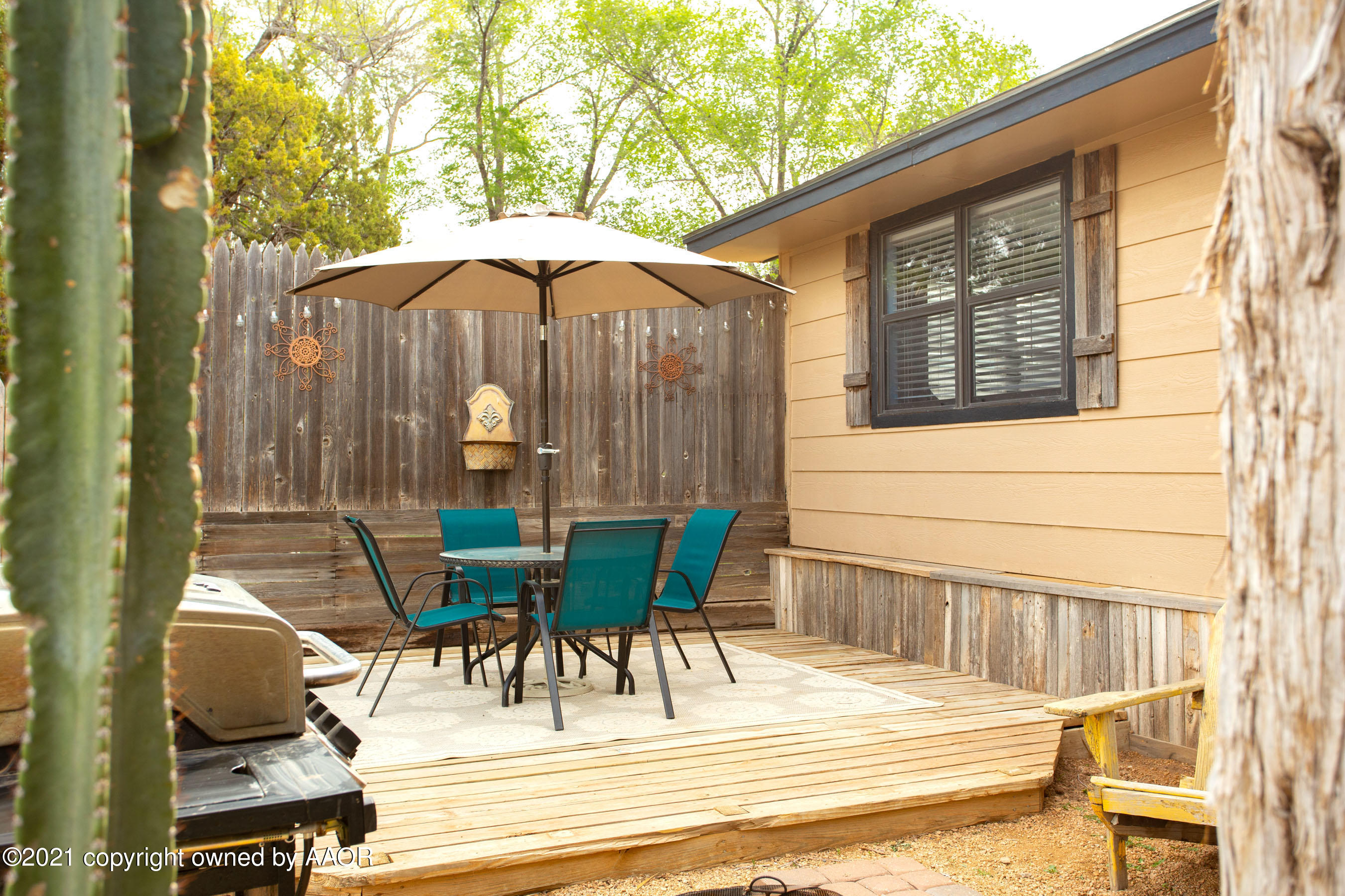 235 Cliffside Drive Amarillo, TX 79118 - Photo 26 of 39 a view of backyard with outdoor seating