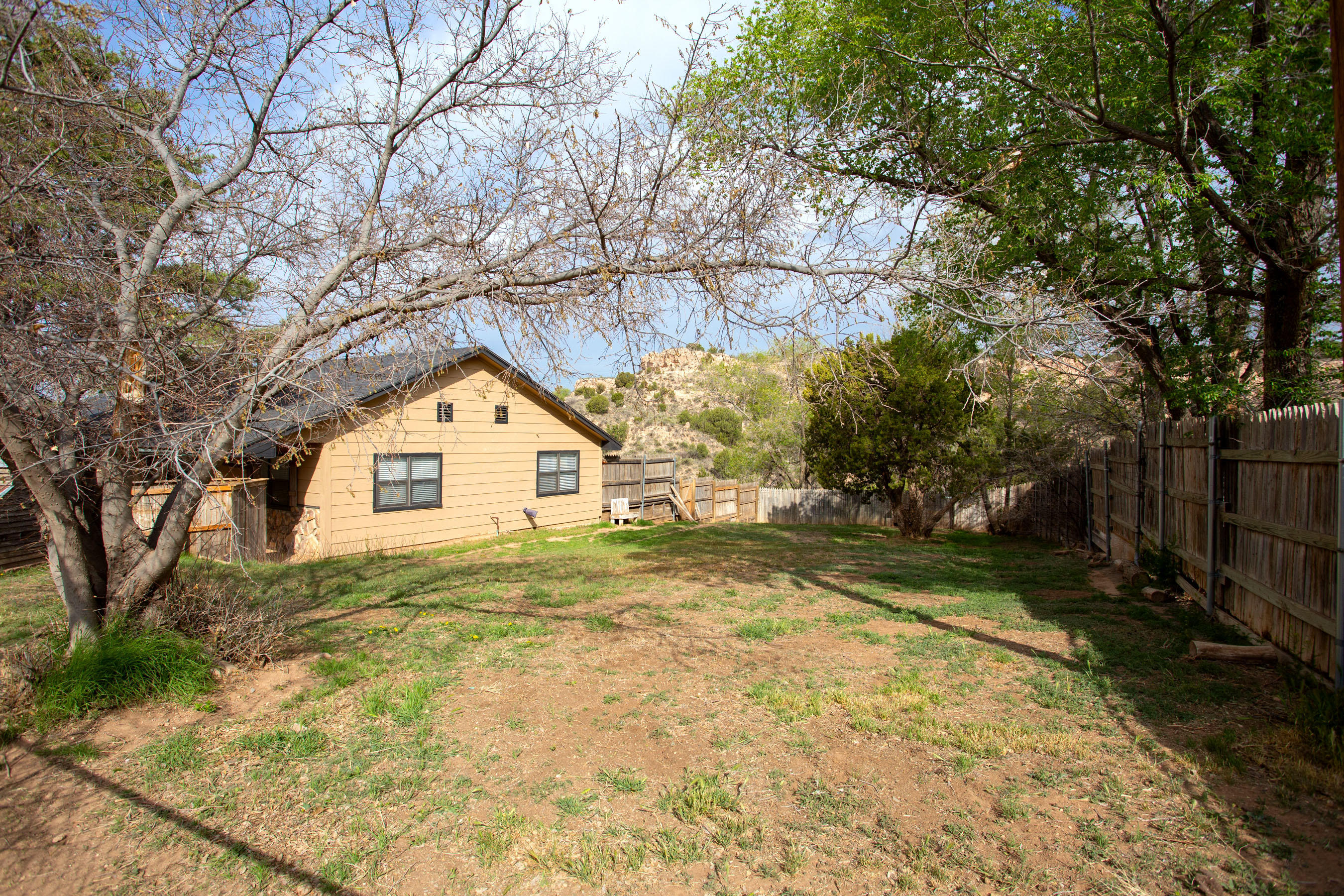 235 Cliffside Drive Amarillo, TX 79118 - Photo 34 of 39 a view of backyard of house
