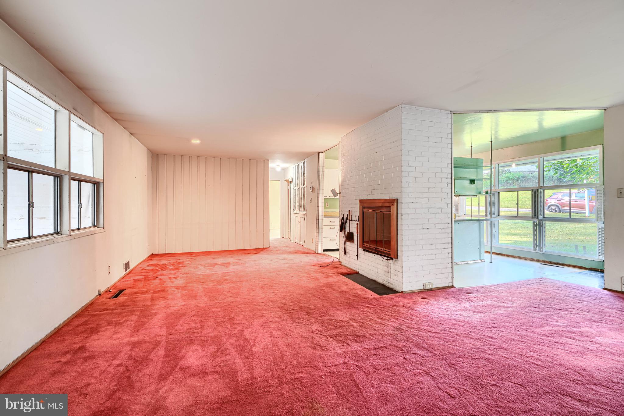 6015 Lakeview Road Baltimore, MD 21210 - Photo 11 of 63 Gallery Image 11