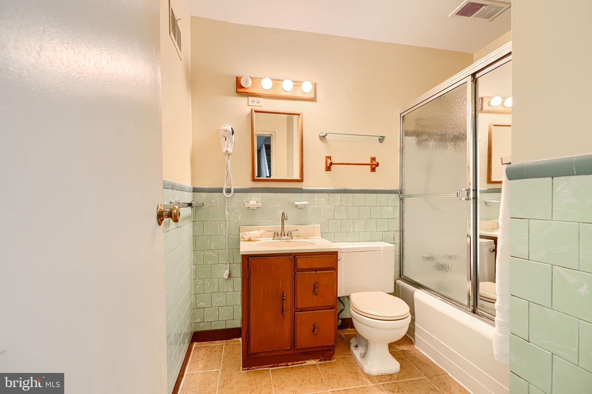 6015 Lakeview Road Baltimore, MD 21210 - Photo 28 of 63 Gallery Image 28