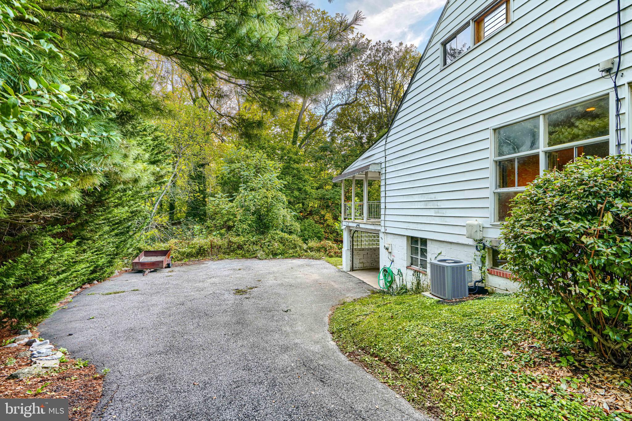 6015 Lakeview Road Baltimore, MD 21210 - Photo 61 of 63 Gallery Image 61