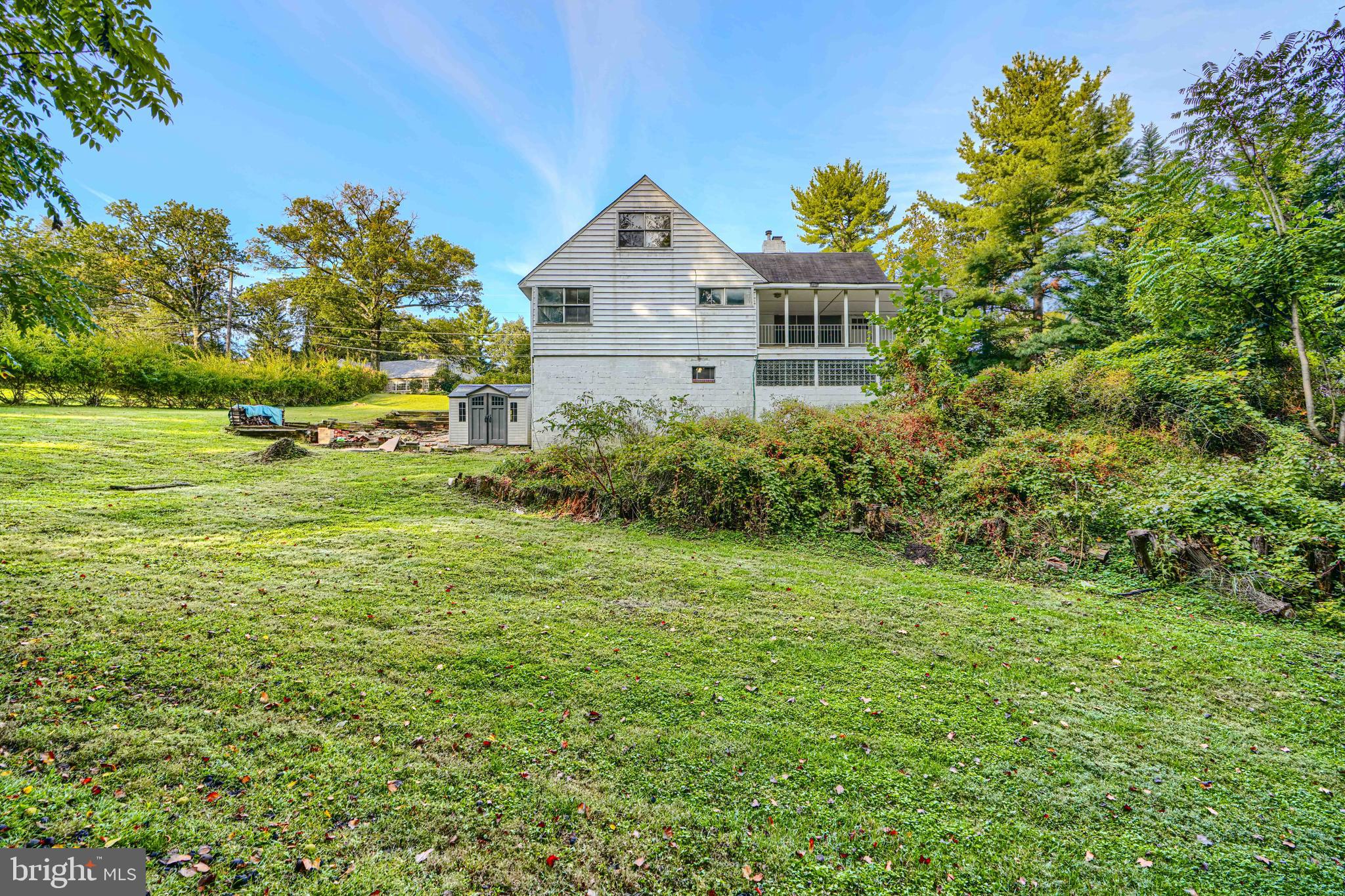 6015 Lakeview Road Baltimore, MD 21210 - Photo 7 of 63 Gallery Image 7