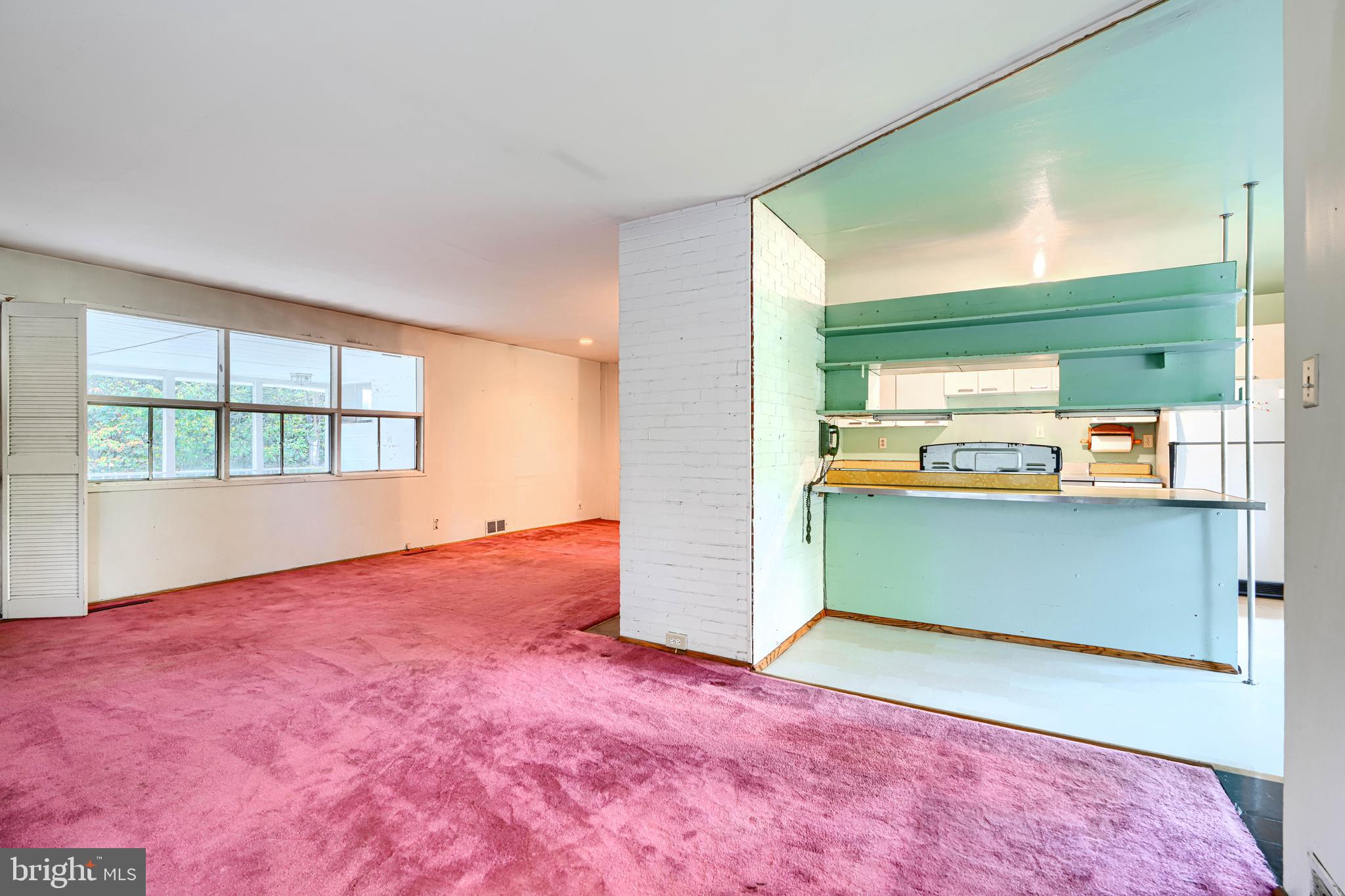 6015 Lakeview Road Baltimore, MD 21210 - Photo 9 of 63 Gallery Image 9