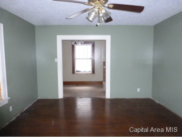 456 West Cook Street Springfield, IL 62704 - Photo 2 of 10