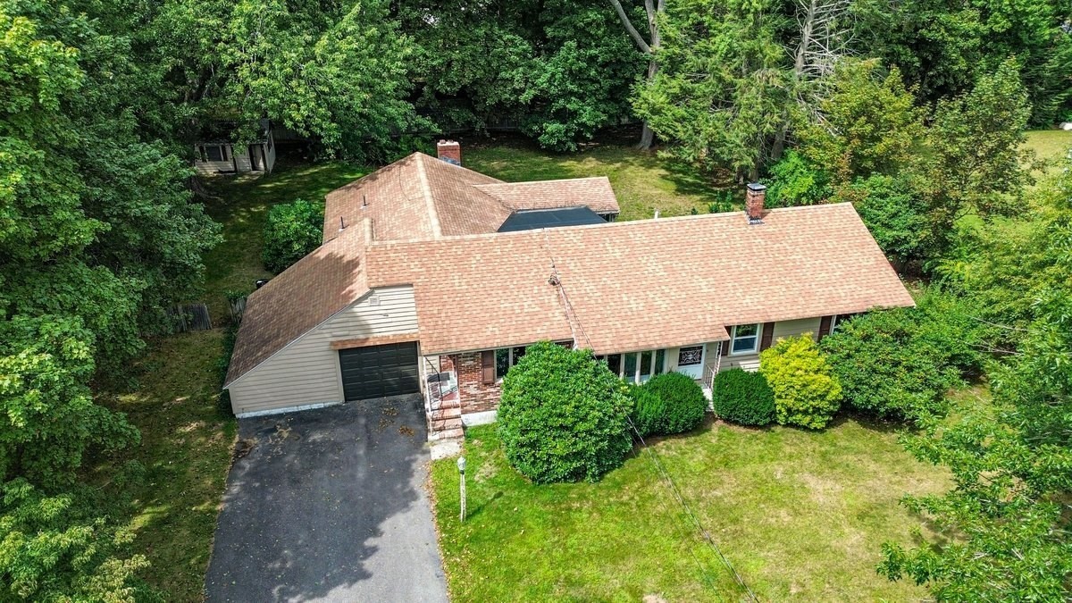 8 Charlesgate Road Walpole, MA 02081 - Photo 33 of 36 Gallery Image 33
