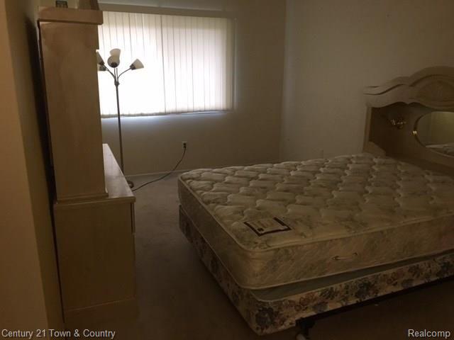 41961 Utica Road, Unit 5 Sterling Heights, MI 48313 - Photo 8 of 13 IMG_0658.JPG