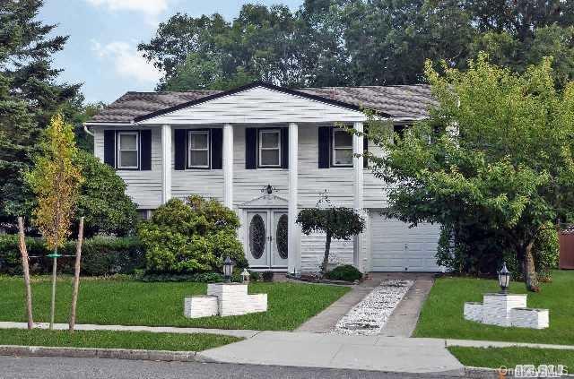 32 Chatham Road Commack, NY 11725 - Photo 1 of 1 Front Exterior