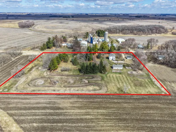 $450,000 | 6314 75th Street Northeast, Rochester, MN 55906