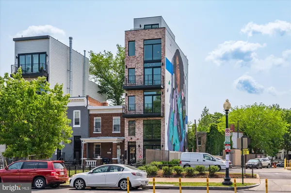 $739,000 | 1417 Maryland Avenue Northeast, Unit 3, Washington, DC 20002