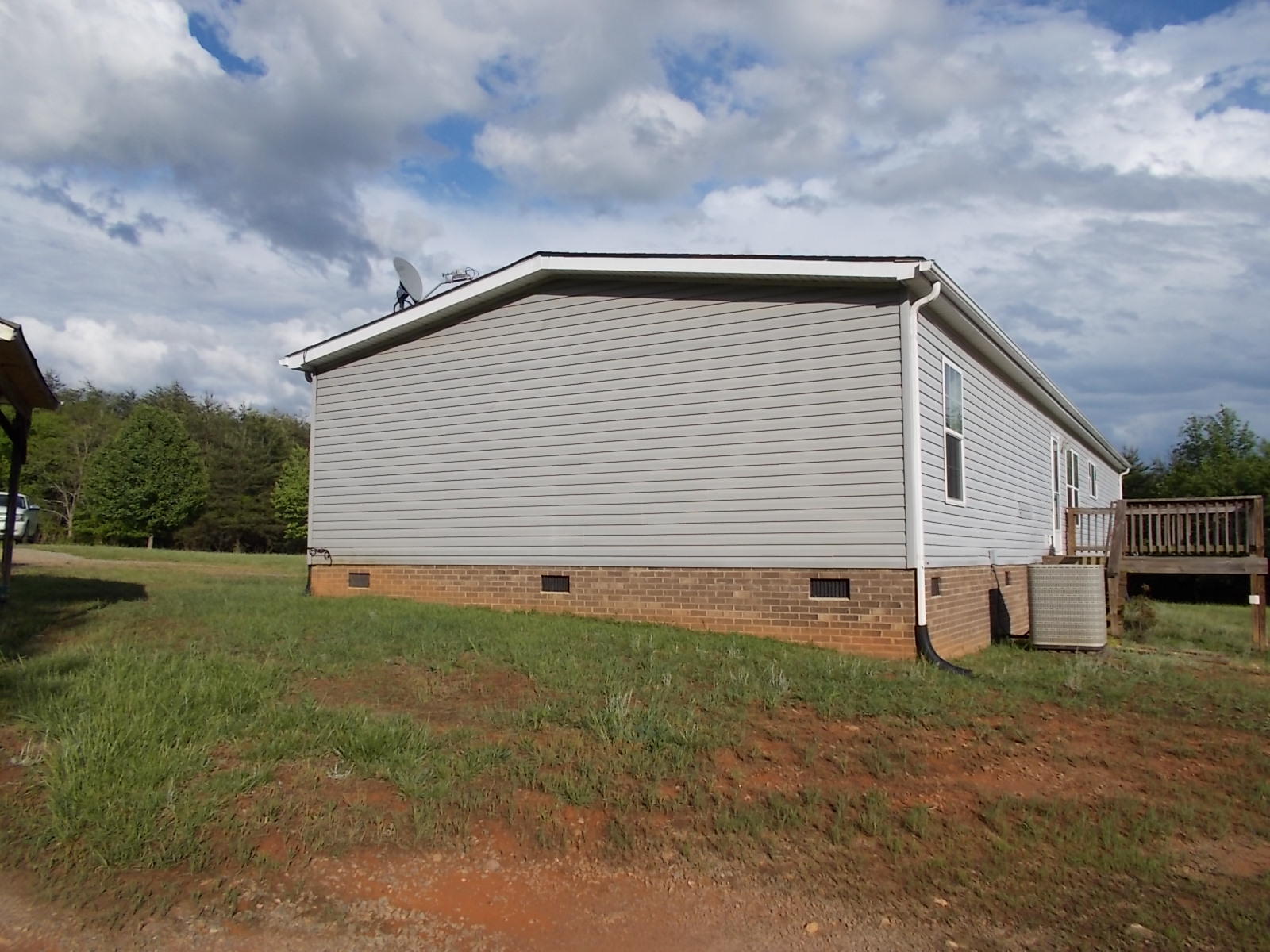 660 Emmas Road Rocky Mount, VA 24151 - Photo 11 of 37 DSCN0594