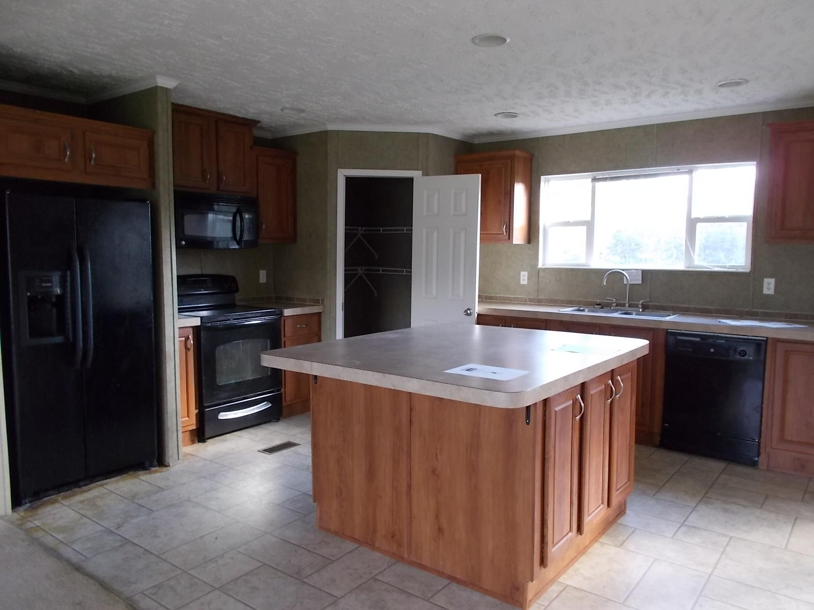 660 Emmas Road Rocky Mount, VA 24151 - Photo 31 of 37 DSCN0616